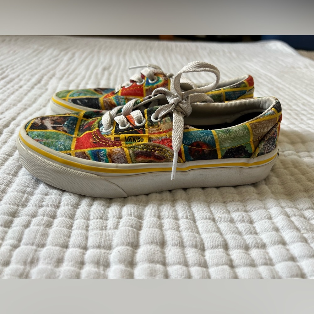 National Geographic Vans kids size 1